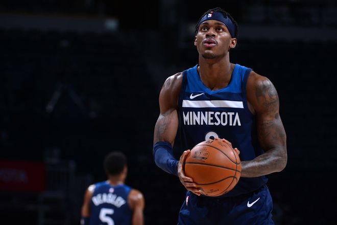 守端轮转显 守端轮转显